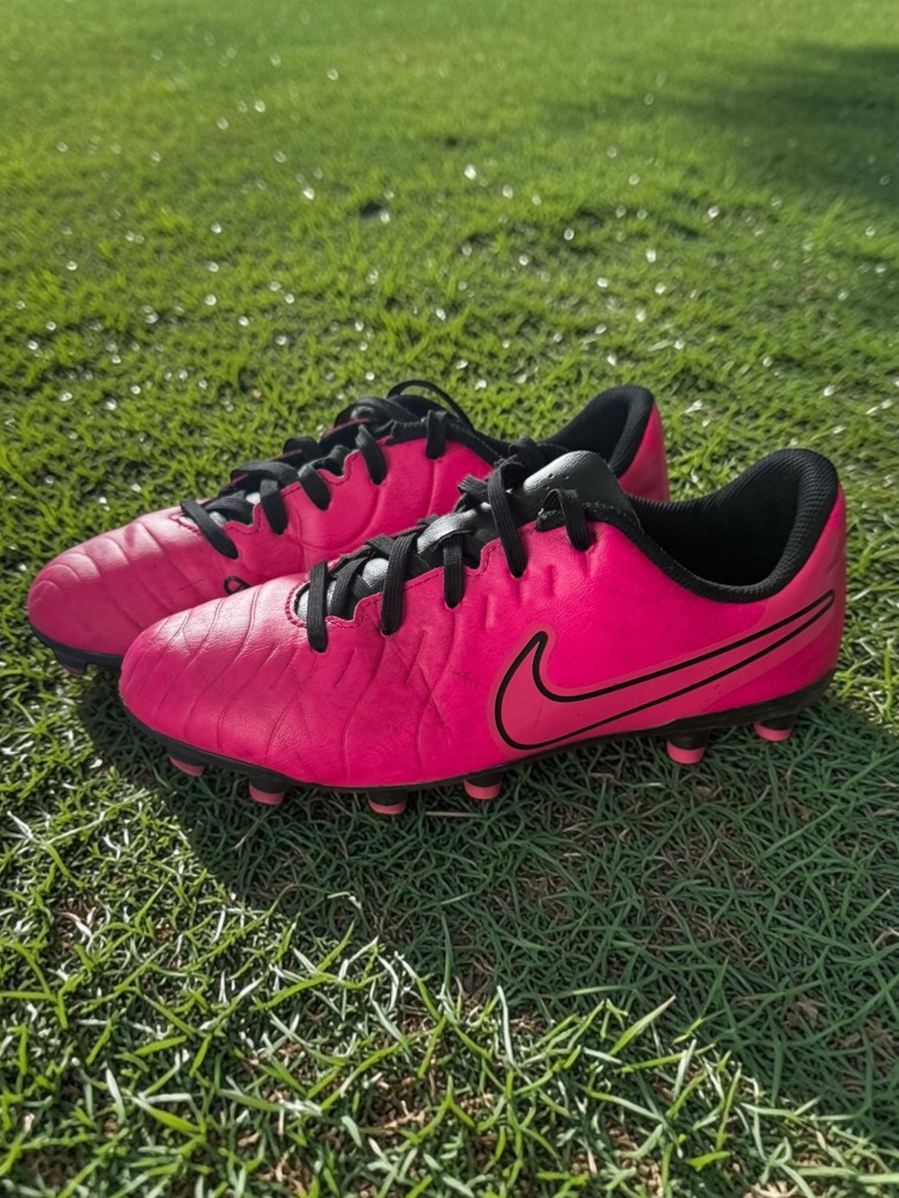 Kids Pink and Black Soccer Cleats